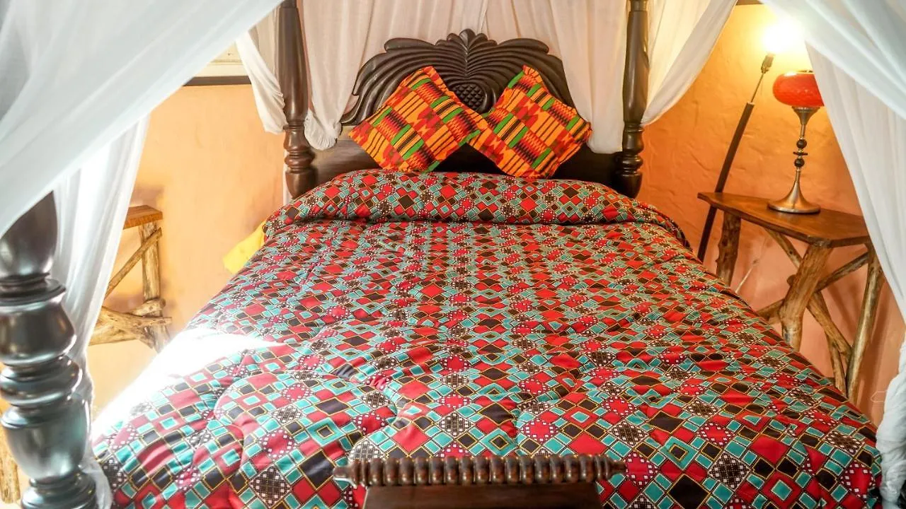 Great Huts Villa Boston Bay