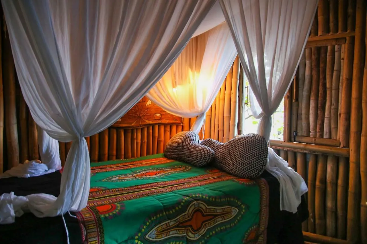 Great Huts Villa Boston Bay