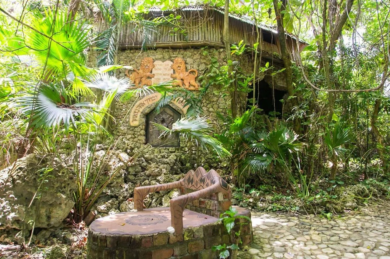 Gerendaház Great Huts Villa Boston Bay Jamaica
